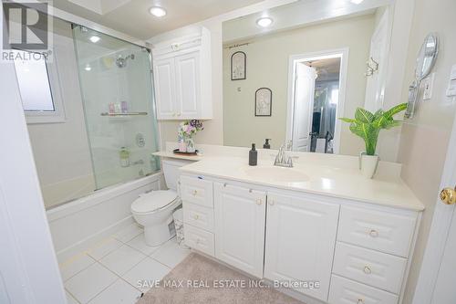 58 Blackthorn Lane, Brampton (Brampton North), ON - Indoor Photo Showing Bathroom