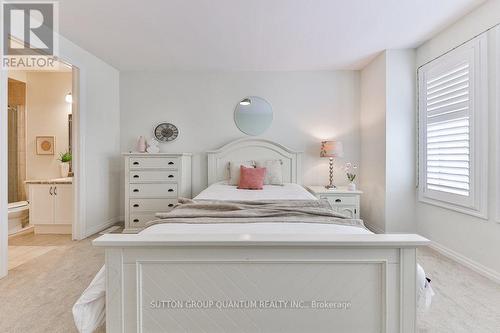 104 Bowbeer Road, Oakville, ON - Indoor Photo Showing Bedroom