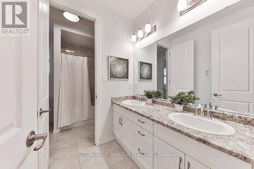 104 Bowbeer Road, Oakville, ON - Indoor Photo Showing Bathroom