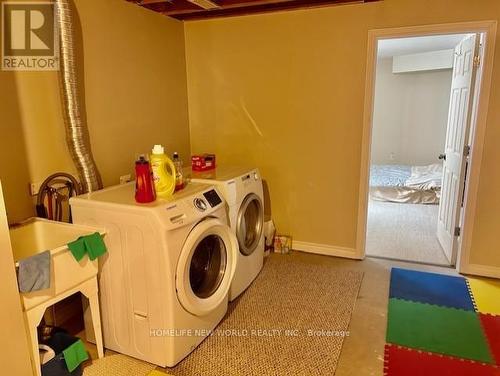 2381 9Th Avenue E, Owen Sound, ON - Indoor Photo Showing Laundry Room