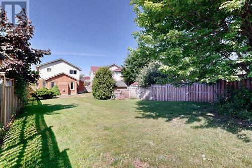 1910 Dalhousie Crescent, Oshawa, ON - Outdoor