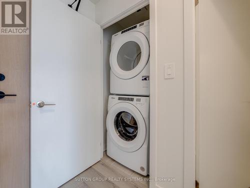 108 - 1440 Clarriage Court, Milton (Ford), ON - Indoor Photo Showing Laundry Room