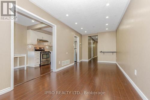 92 - 5910 Greensboro Drive, Mississauga (Central Erin Mills), ON - Indoor Photo Showing Other Room