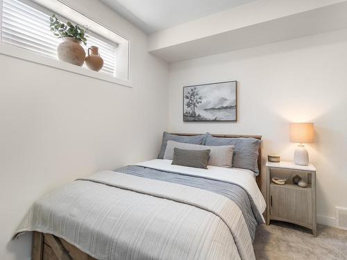 115 Ranchlands Court, Kamloops, BC - Indoor Photo Showing Bedroom