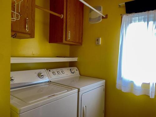 93-701 Trans Canada Hwy, Cache Creek, BC - Indoor Photo Showing Laundry Room