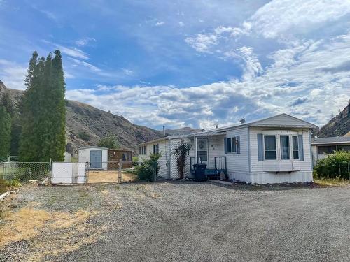 93-701 Trans Canada Hwy, Cache Creek, BC - Outdoor