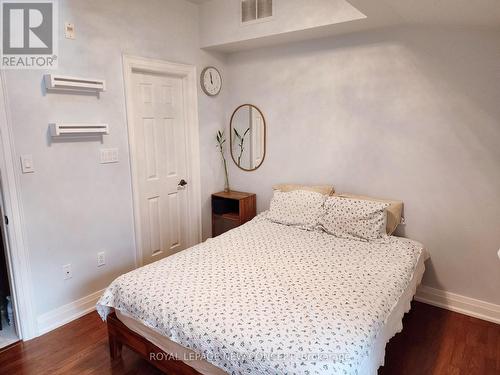 206 - 960 Bloor Street, Mississauga, ON - Indoor Photo Showing Bedroom