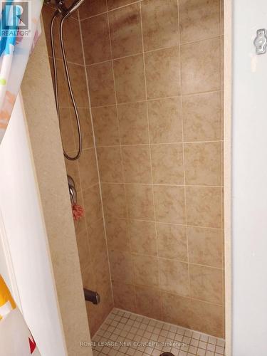 206 - 960 Bloor Street, Mississauga, ON - Indoor Photo Showing Bathroom