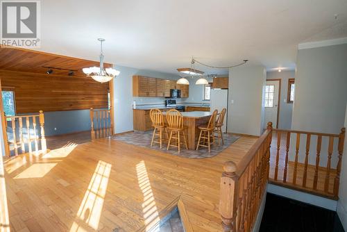 6198  3/93 Highway, Cranbrook, BC - Indoor Photo Showing Dining Room