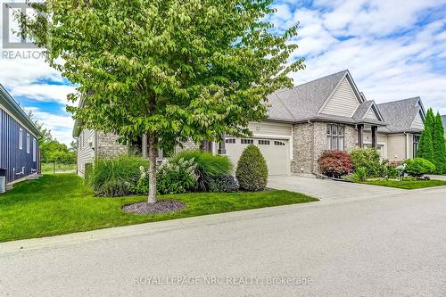 8 Cobblestone Drive, Niagara-On-The-Lake (St. Davids), ON - Outdoor