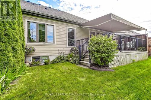 8 Cobblestone Drive, Niagara-On-The-Lake (St. Davids), ON - Outdoor With Deck Patio Veranda