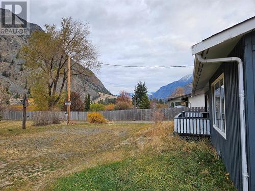 3441 River Road, Keremeos, BC - Outdoor