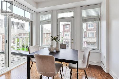 2032 Lakeshore Road W, Mississauga (Clarkson), ON - Indoor Photo Showing Dining Room