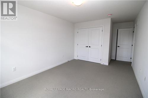 36 Holder Drive, Brantford, ON - Indoor Photo Showing Other Room