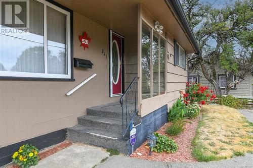 531 11Th St, Courtenay, BC - Outdoor With Exterior