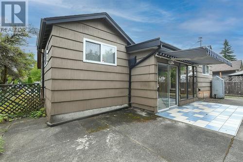 531 11Th St, Courtenay, BC - Outdoor With Exterior