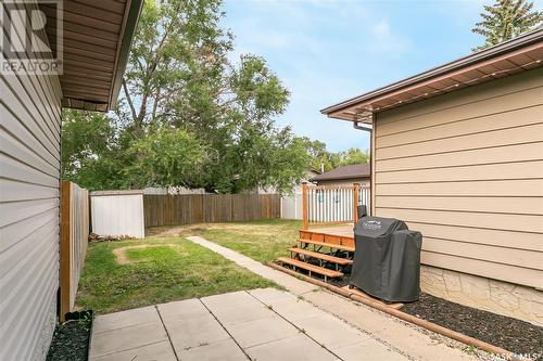 714 Worobetz Crescent N, Regina, SK - Outdoor With Exterior