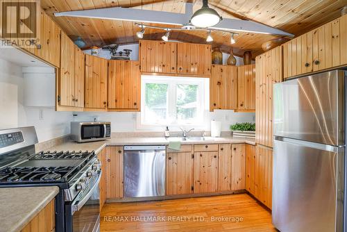 10 Kellington Point Road, Parry Sound, ON - Indoor Photo Showing Kitchen