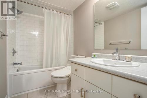 29 - 107 Westra Drive, Guelph, ON - Indoor Photo Showing Bathroom