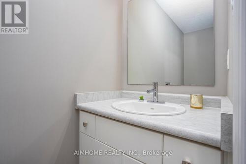 29 - 107 Westra Drive, Guelph, ON - Indoor Photo Showing Bathroom