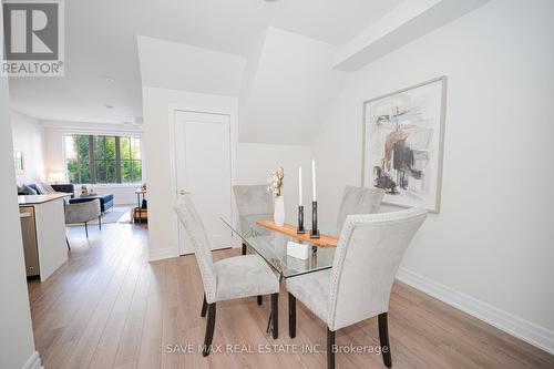 216 - 652 Cricklewood Drive, Mississauga (Mineola), ON - Indoor Photo Showing Dining Room