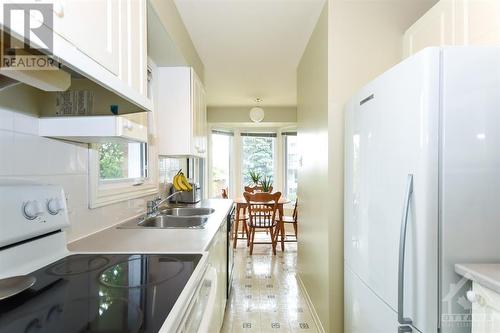 1100 Gablefield Private Unit#24, Ottawa, ON - Indoor Photo Showing Kitchen With Double Sink