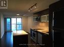 1405 - 386 Yonge Street, Toronto, ON  - Indoor Photo Showing Kitchen 