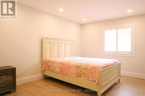 2309 Coronation Drive, Oakville, ON - Indoor Photo Showing Bedroom