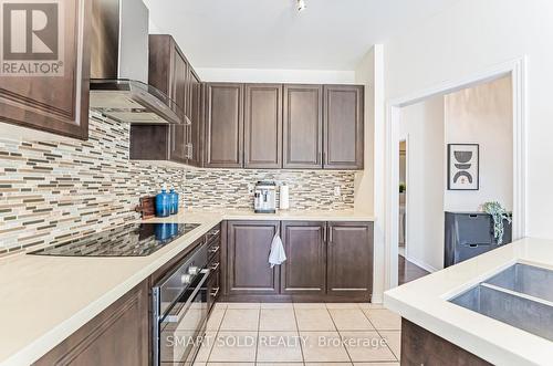 64 Lakespring Drive, Markham, ON - Indoor Photo Showing Kitchen With Upgraded Kitchen