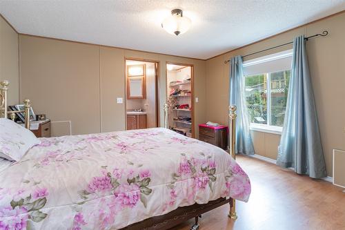 35-3225 Shannon Lake Road, West Kelowna, BC - Indoor Photo Showing Bedroom