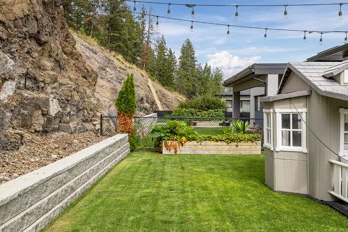 2558 Crown Crest Drive, West Kelowna, BC - Outdoor