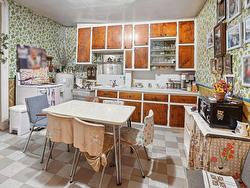 Kitchen - 