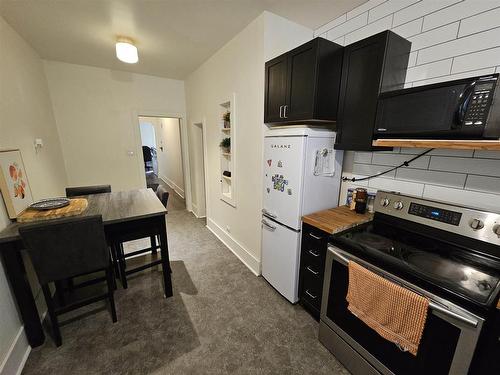 224 Main Street N, Kenora, ON - Indoor Photo Showing Kitchen