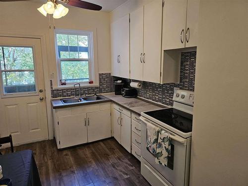 224 Main Street N, Kenora, ON - Indoor Photo Showing Kitchen With Double Sink