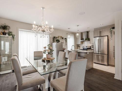 Dining room - 1731 Rue Maurice-Cullen, Chambly, QC - Indoor Photo Showing Dining Room