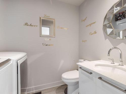 Salle de lavage - 1731 Rue Maurice-Cullen, Chambly, QC - Indoor