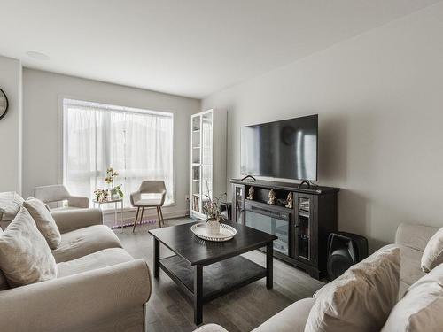 Salon - 1731 Rue Maurice-Cullen, Chambly, QC - Indoor Photo Showing Living Room