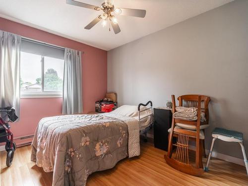 Chambre Ã Â coucher - 890 Boul. De Normandie, Saint-Jean-Sur-Richelieu, QC - Indoor Photo Showing Bedroom