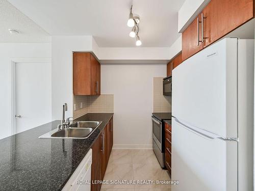 2050-25 Viking Lane, Toronto, ON - Indoor Photo Showing Kitchen With Double Sink