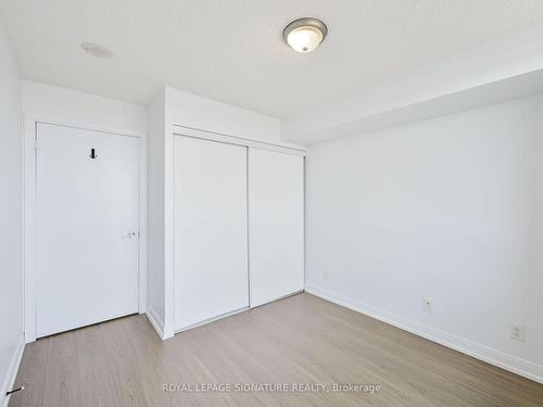 2050-25 Viking Lane, Toronto, ON - Indoor Photo Showing Other Room