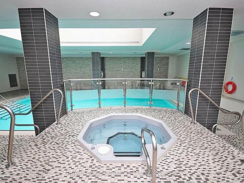 905-310 Burnhamthorpe Rd W, Mississauga, ON -  Photo Showing Other Room With In Ground Pool