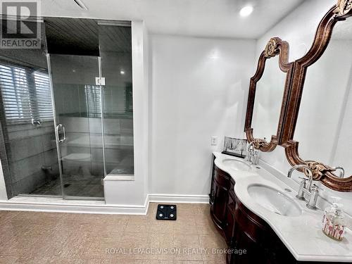 196 Meadowvale Road, Toronto (Centennial Scarborough), ON - Indoor Photo Showing Bathroom