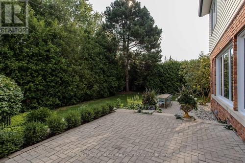 4016 Lantern Lane, Burlington (Shoreacres), ON - Outdoor