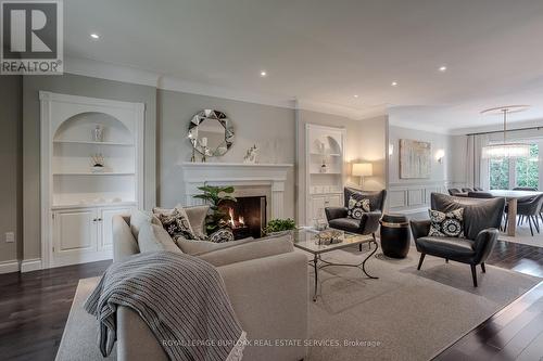 4016 Lantern Lane, Burlington (Shoreacres), ON - Indoor Photo Showing Living Room With Fireplace