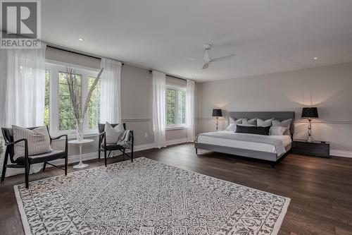 4016 Lantern Lane, Burlington (Shoreacres), ON - Indoor Photo Showing Bedroom