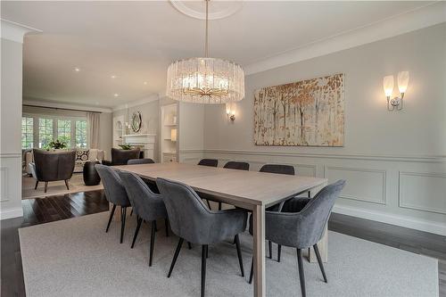 4016 Lantern Lane, Burlington, ON - Indoor Photo Showing Dining Room