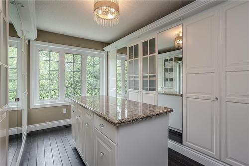 4016 Lantern Lane, Burlington, ON - Indoor