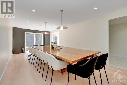 21 Parmalea Crescent, Ottawa, ON - Indoor Photo Showing Dining Room