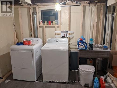 456 Riverdale Avenue, Ottawa, ON - Indoor Photo Showing Laundry Room