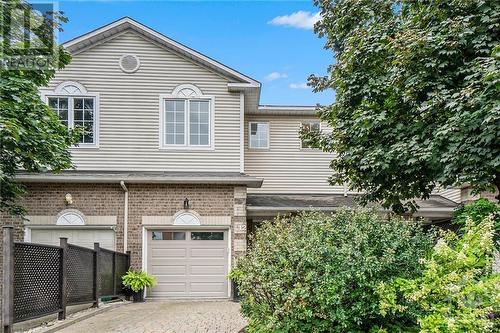 12 Riverbank Court, Stittsville, ON - Outdoor